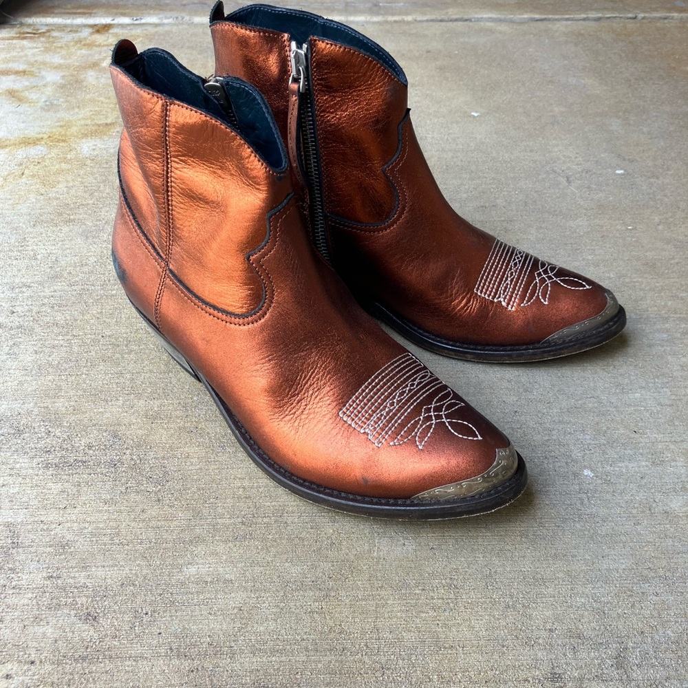 Golden Goose Young Leather Zip Cowboy Ankle Boots, Metallic Bronze, US 8/38 EU - Picture 3 of 9